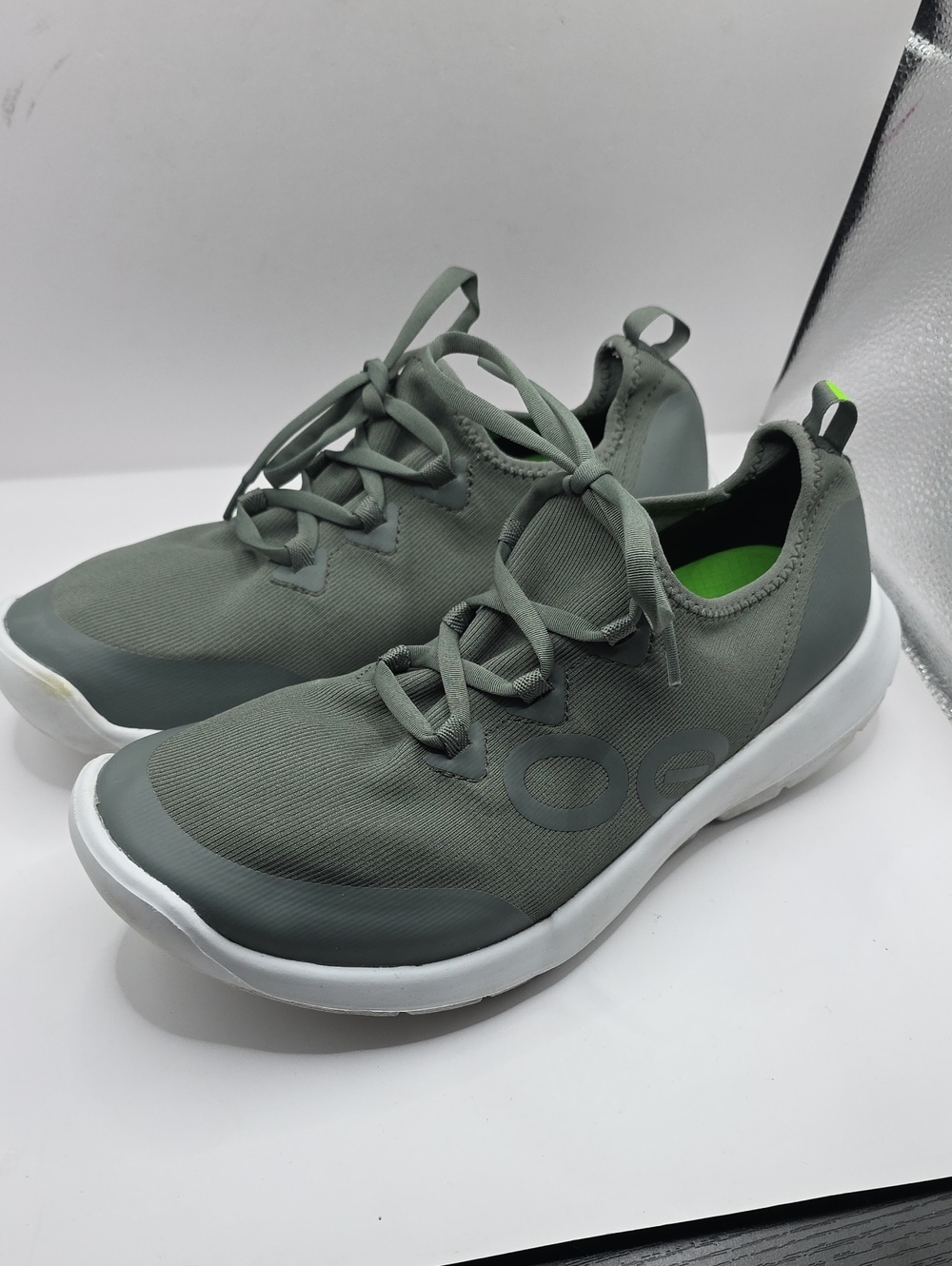 Oofos  Oomg Sport Lacing System Sneakers Mens Size 10